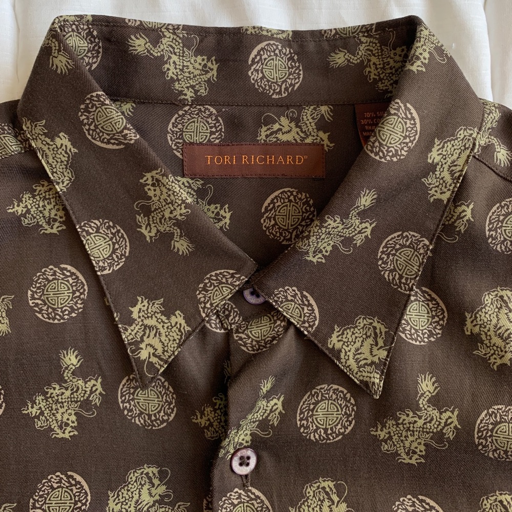 Men's Tori Richard Shirt. Sz 2XL. Brown w/dragons